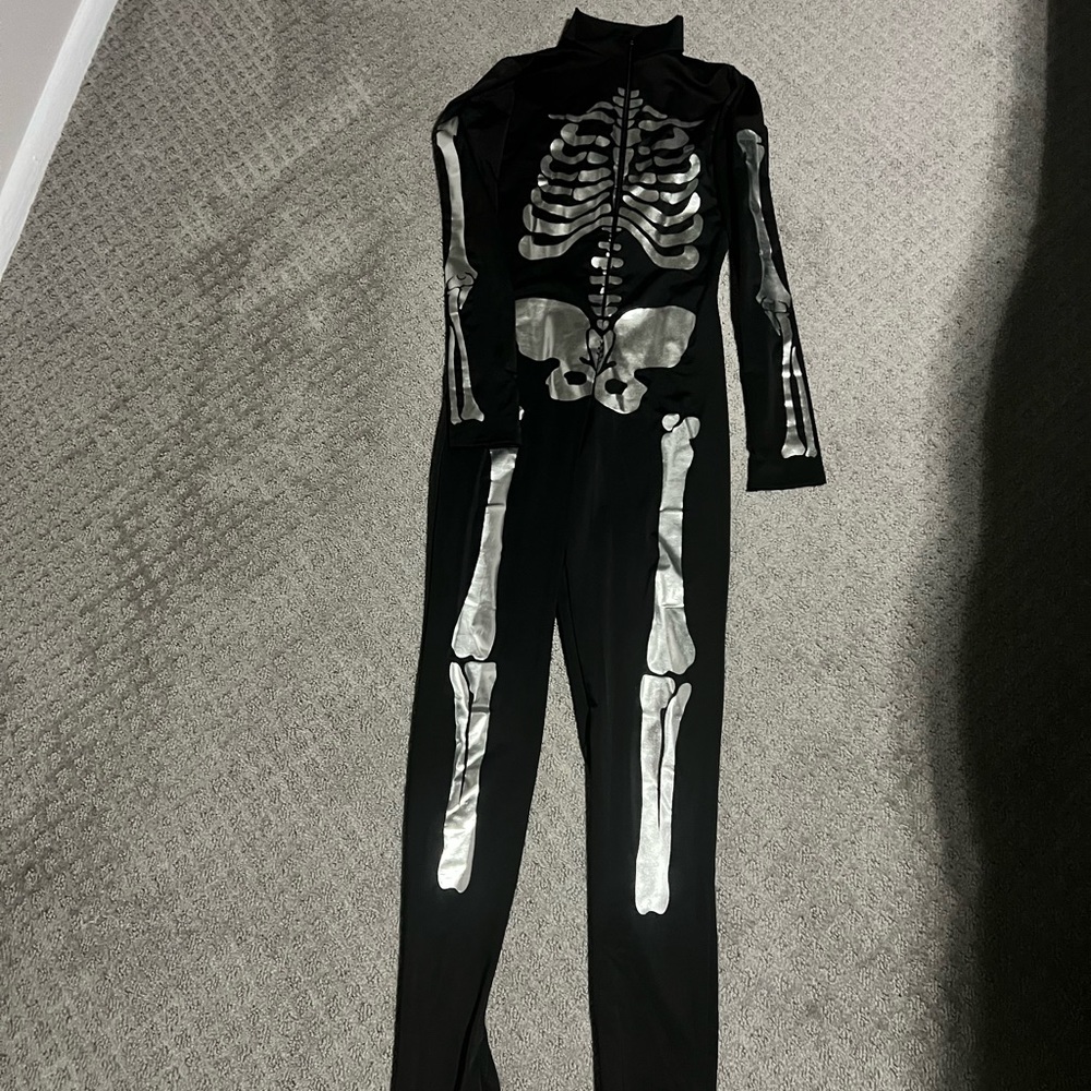 Amazing Halloween costume from Forplay
